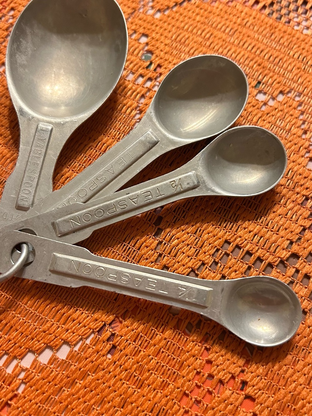 Aluminum Measuring Spoon Set - Unbranded Silver - Picture 2 of 3